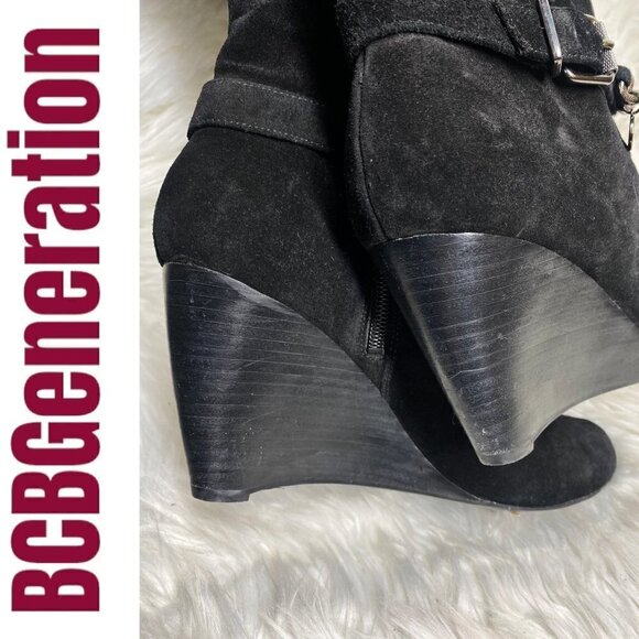 BCBGeneration Merryl Black Genuine Suede Tall Wedge Chain Link Boots, Size 9 - Picture 7 of 12